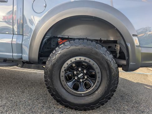 Used 2023 Ford F150 Raptor image 11