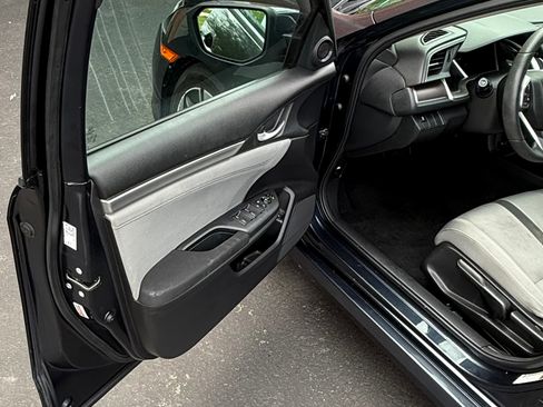 Used 2016 Honda Civic EX-T image 16