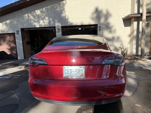 Used 2018 Tesla Model 3 Long Range image 10