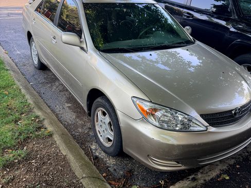 Used 2002 Toyota Camry LE FWD image 5