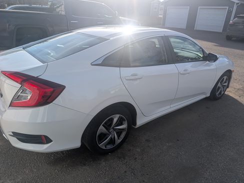 Used 2021 Honda Civic LX image 4