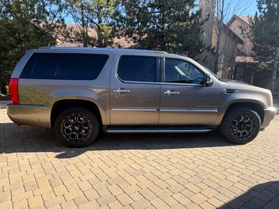 Used 2011 Cadillac Escalade ESV Luxury