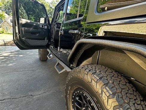 Used 2021 Jeep Wrangler Unlimited Sport image 12