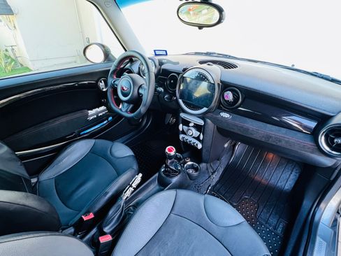 Used 2009 MINI Cooper S FWD image 14