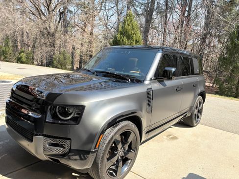 Used 2023 Land Rover Defender 110 Carpathian Edition image 1