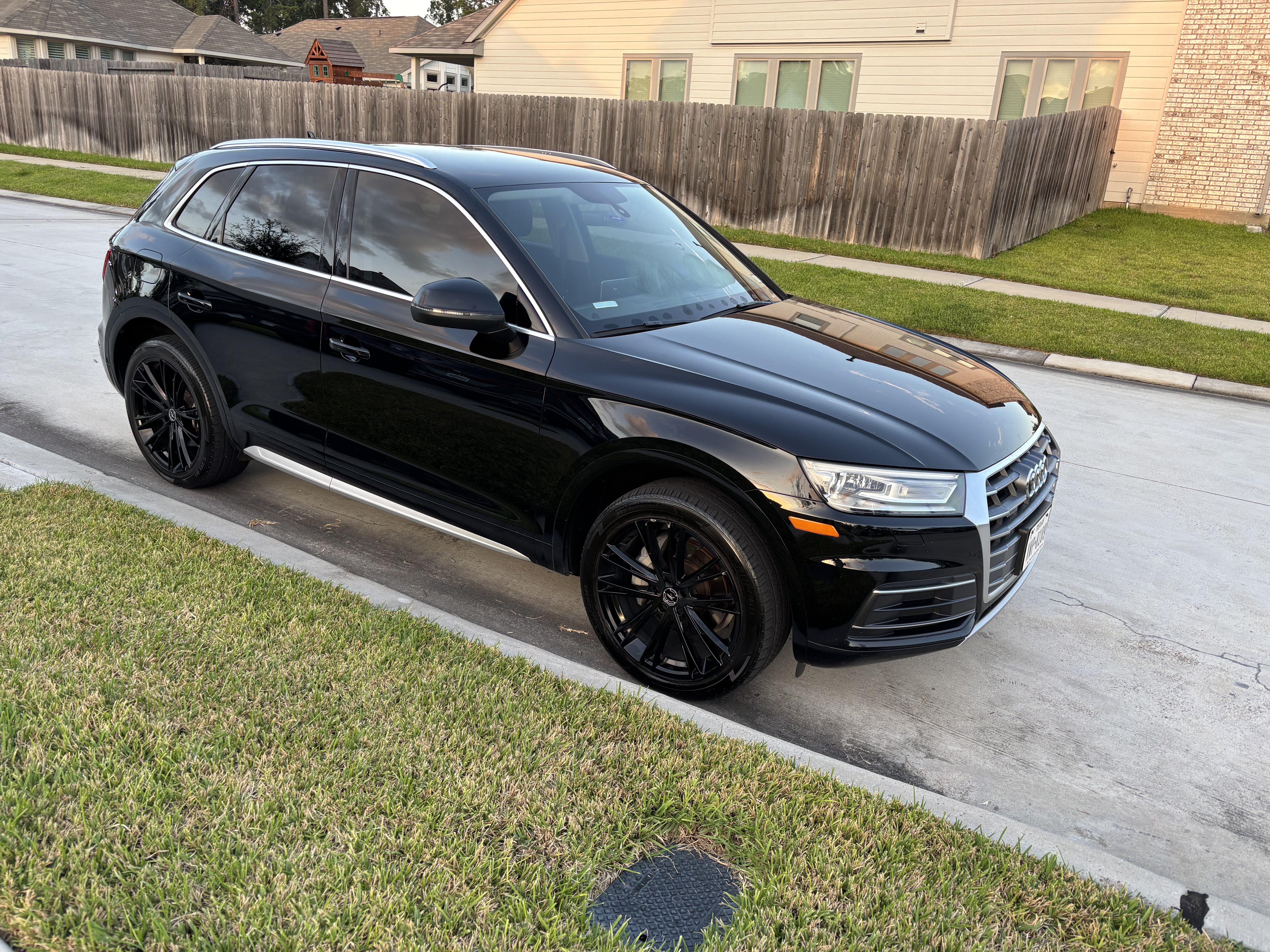 Used 2018 Audi Q5 2.0T Premium AWD/4WD image 1