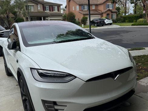 Used 2018 Tesla Model X P100D image 14