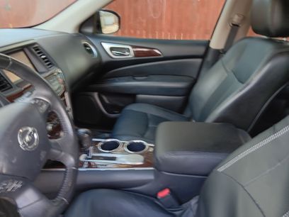 Used 2013 Nissan Pathfinder SL