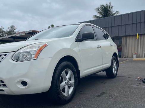 Used 2010 Nissan Rogue S w/ 360 Degree Value Pkg image 2