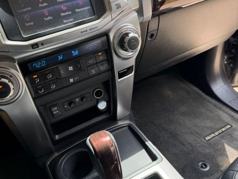 Used 2017 Toyota 4Runner Limited RWD image 5