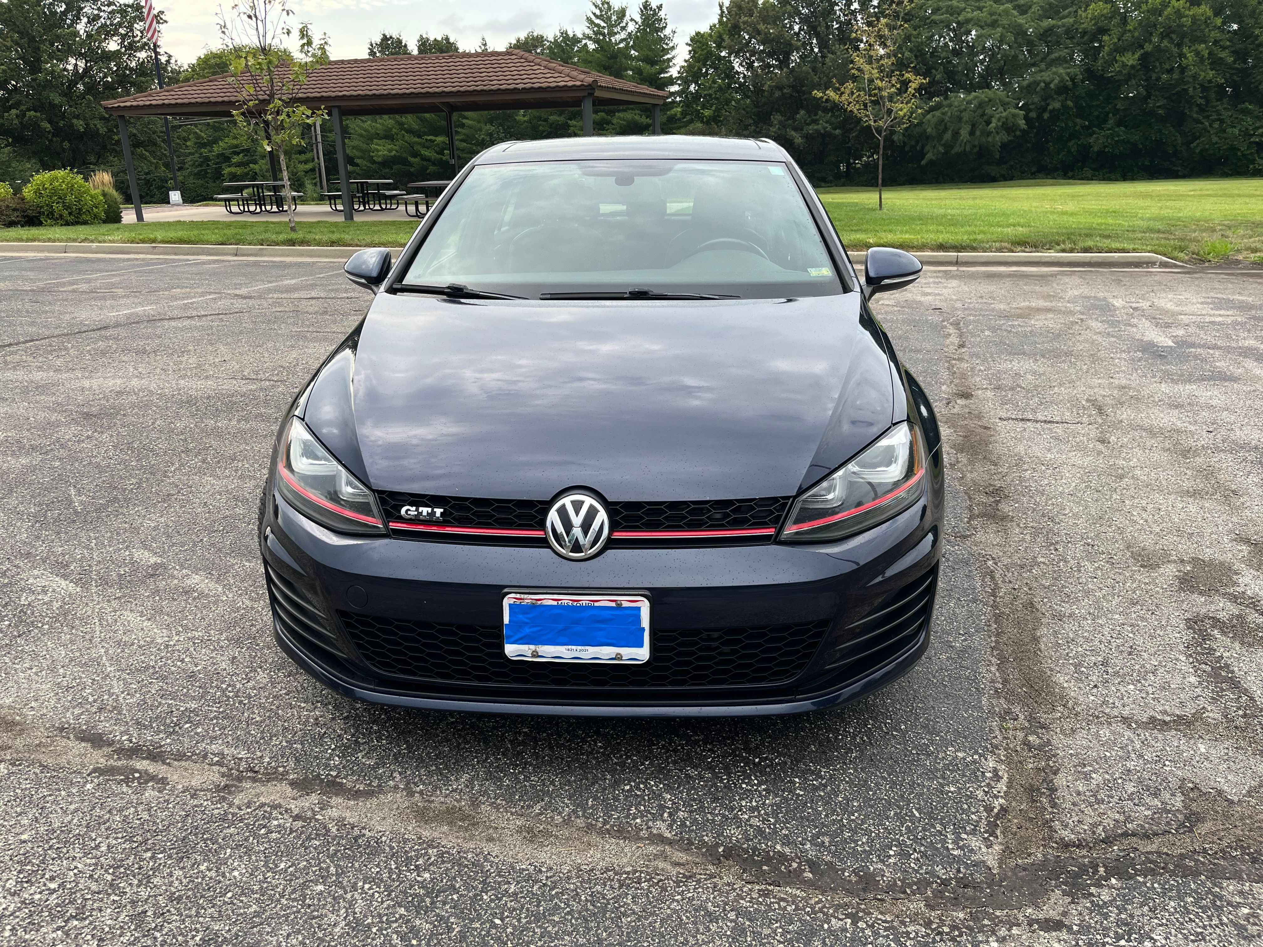 Used 2015 Volkswagen GTI Autobahn FWD image 4