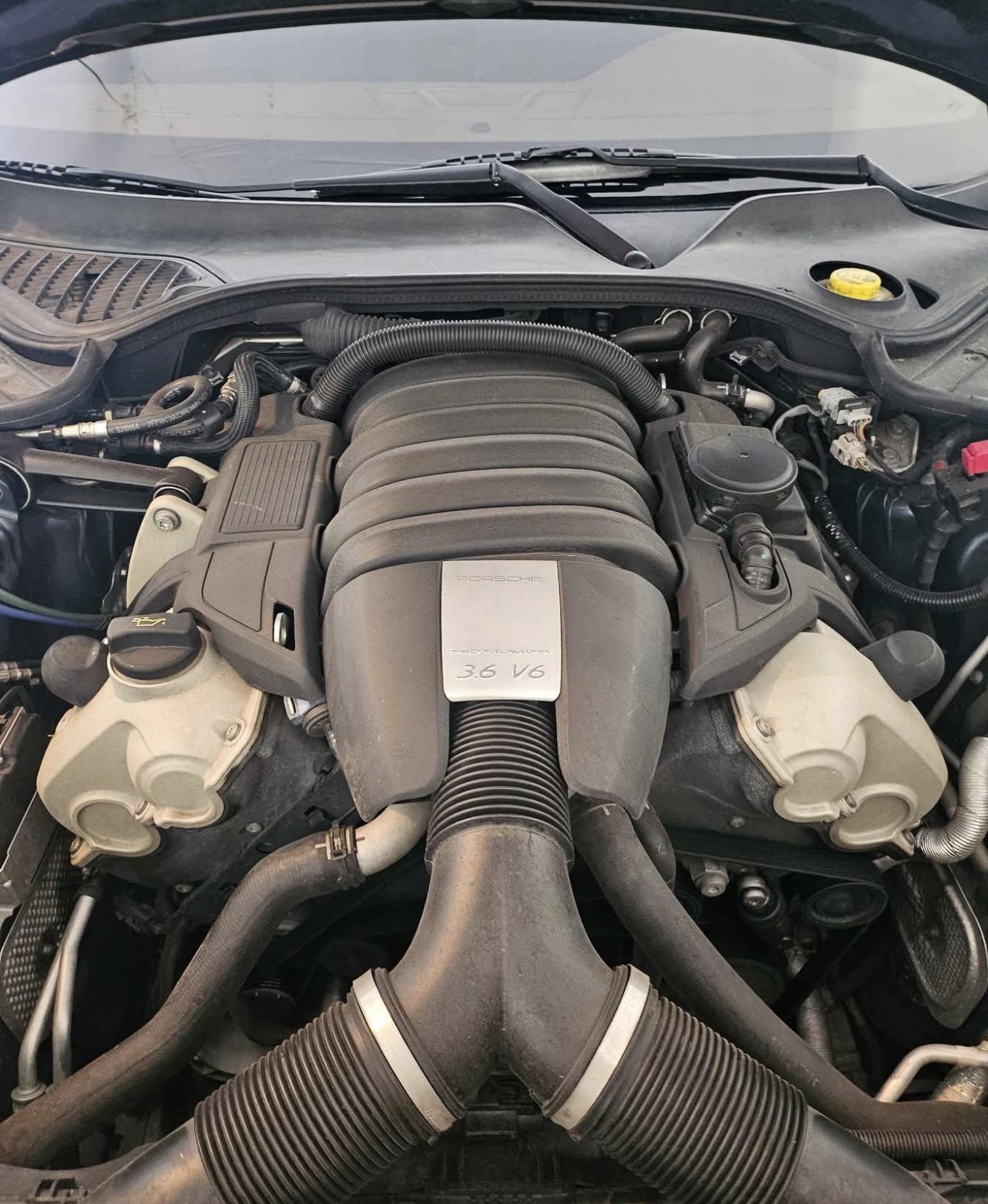 Used 2011 Porsche Panamera 4 AWD/4WD image 6