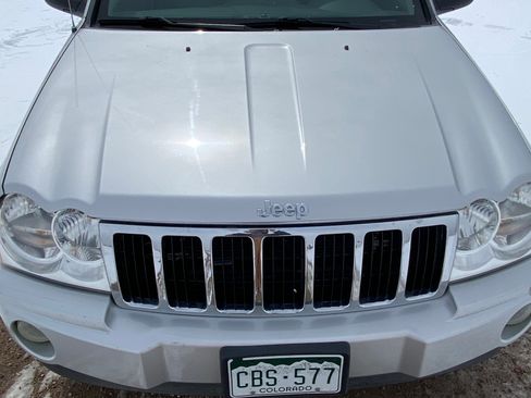 Used 2007 Jeep Grand Cherokee Limited image 9