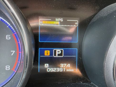 Used 2015 Subaru Legacy 2.5i Premium AWD/4WD image 11