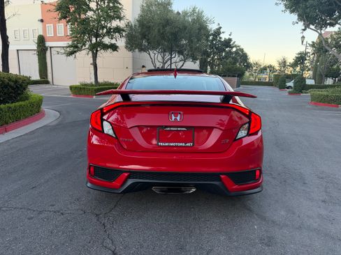 Used 2017 Honda Civic Si image 11