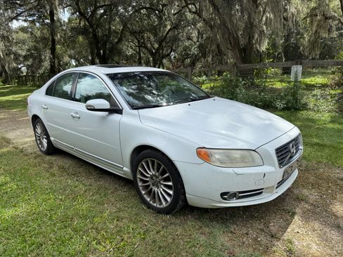 Used 2010 Volvo S80 T6 image 4