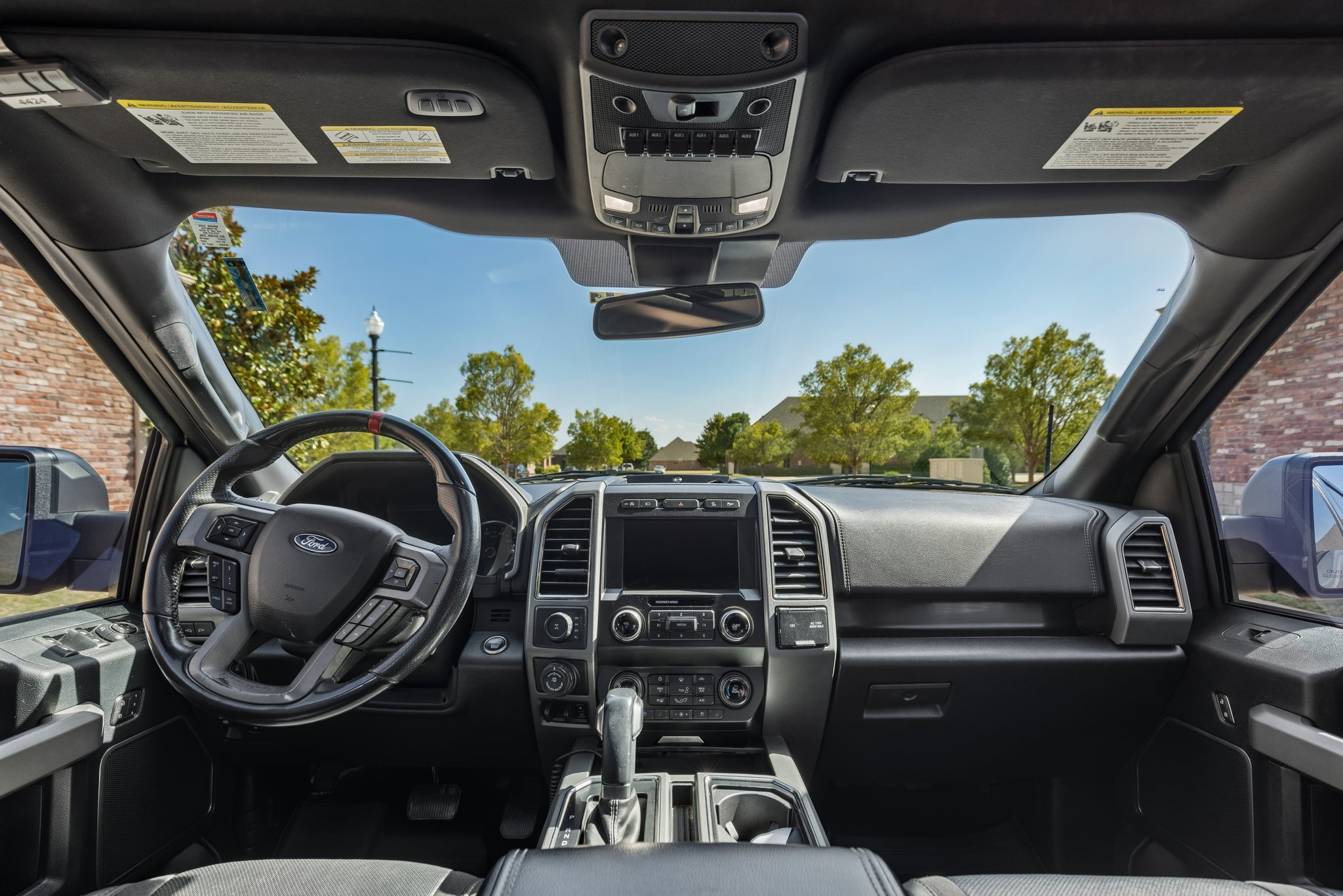 Used 2019 Ford F150 Raptor w/ Equipment Group 802A Luxury AWD/4WD image 15