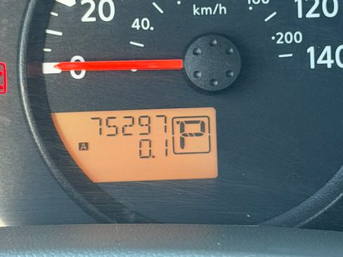 Used 2020 Nissan Frontier S image 11