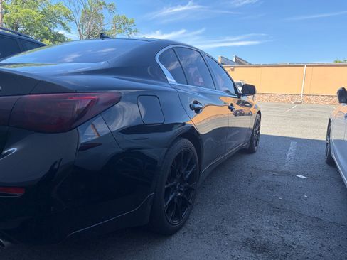 Used 2014 INFINITI Q50 Premium AWD/4WD image 11
