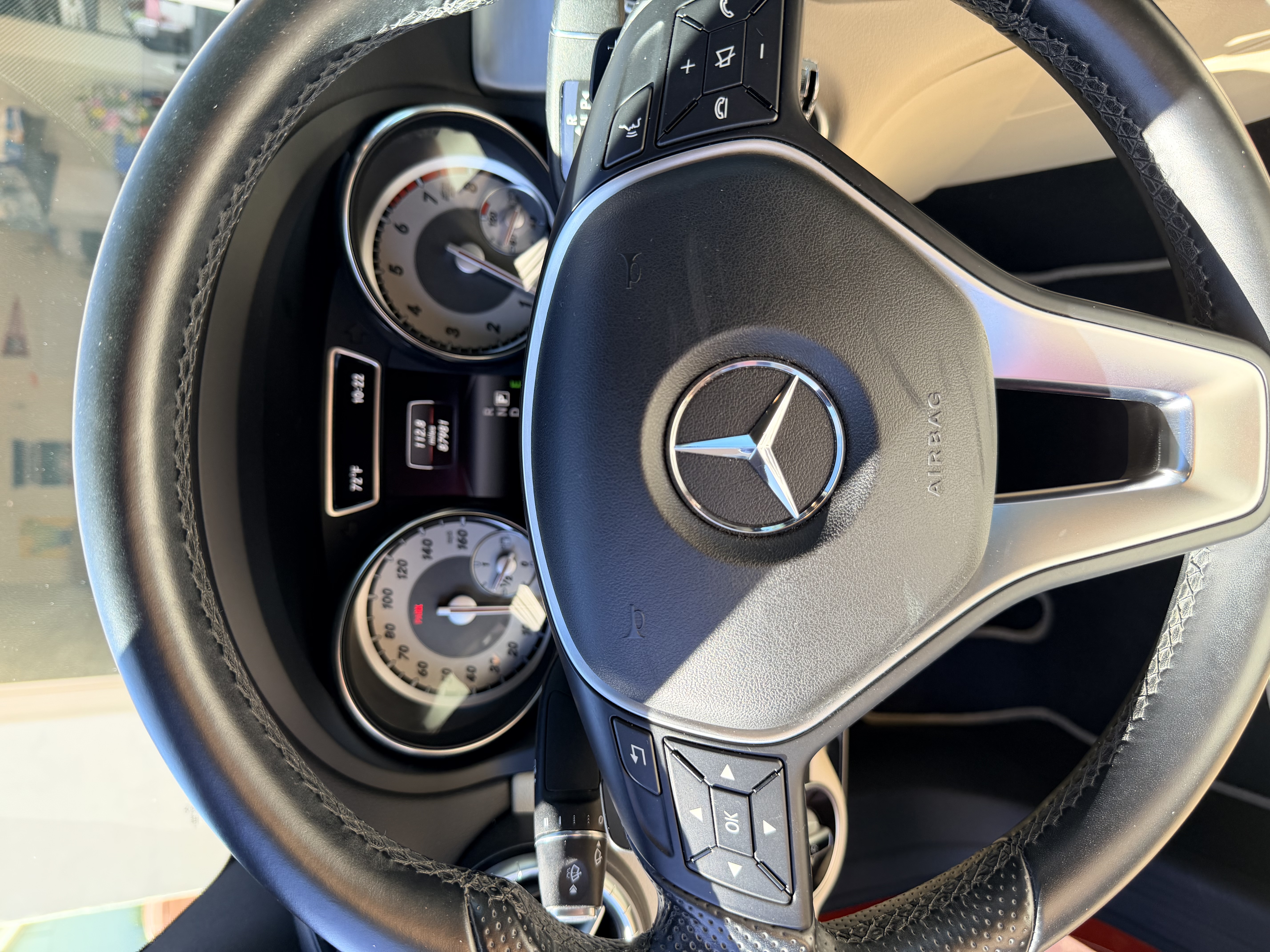 Used 2014 Mercedes-Benz CLA 250 image 30