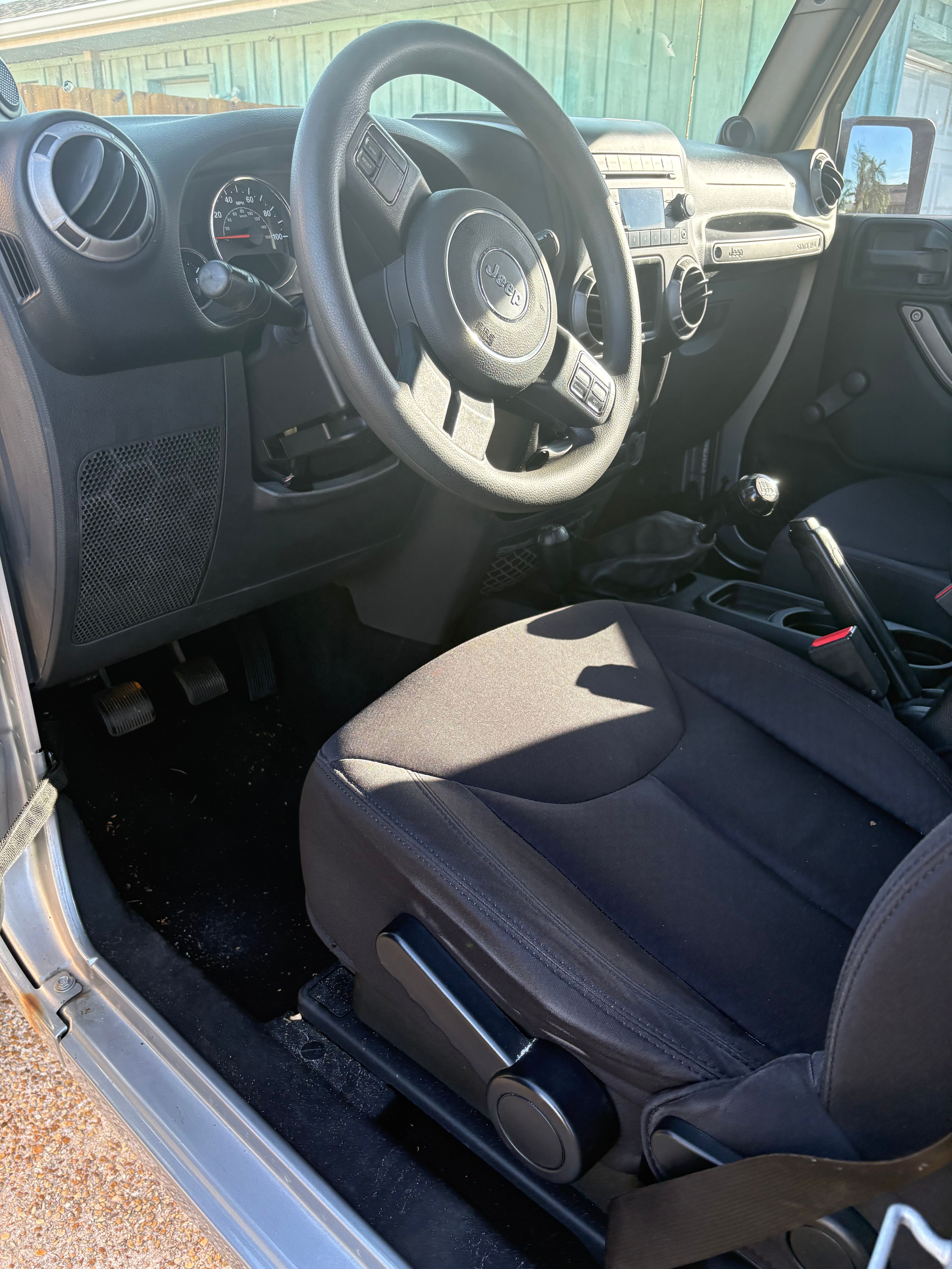 Used 2013 Jeep Wrangler Sport AWD/4WD image 11