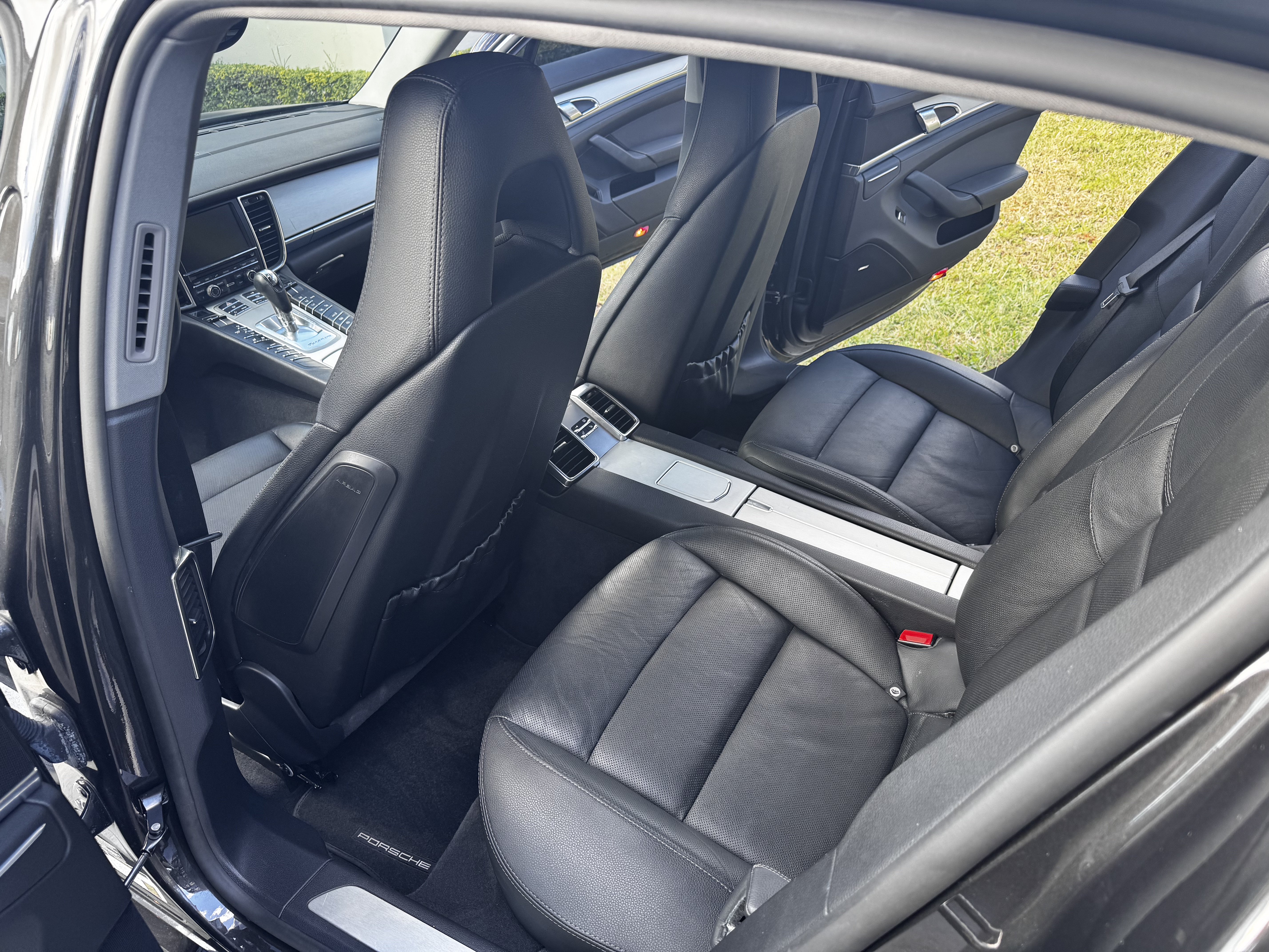 Used 2011 Porsche Panamera S RWD image 4
