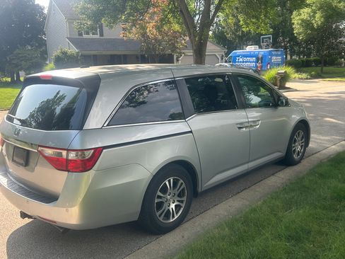 Used 2013 Honda Odyssey EX-L image 5