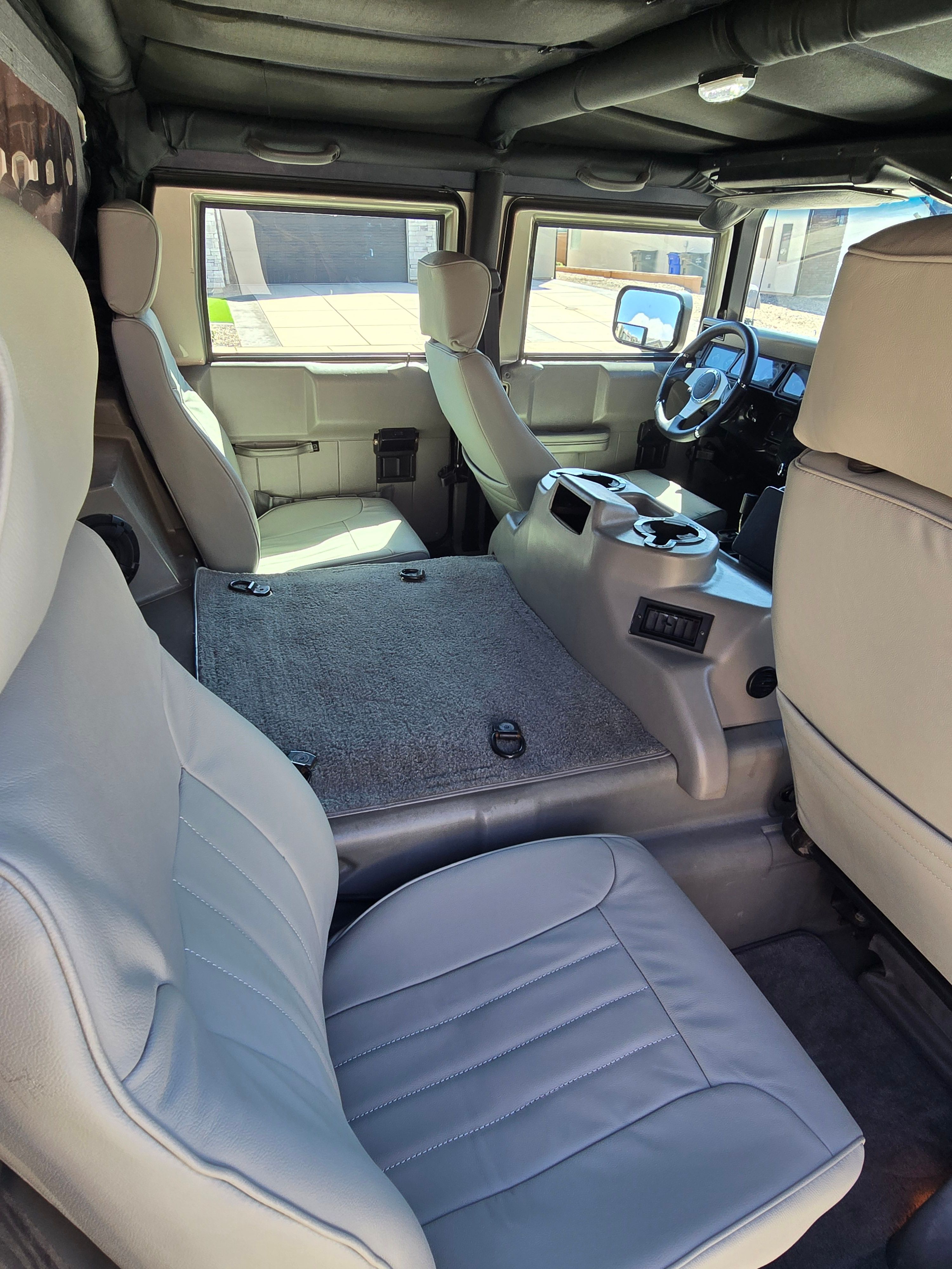 Used 2001 HUMMER H1 4-Door Open Top AWD/4WD image 12
