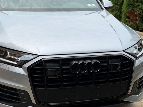 Used 2022 Audi Q7 3.0T Premium Plus w/ Premium Plus Package AWD/4WD image 2