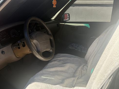 Used 1996 Toyota T100 SR5 image 10