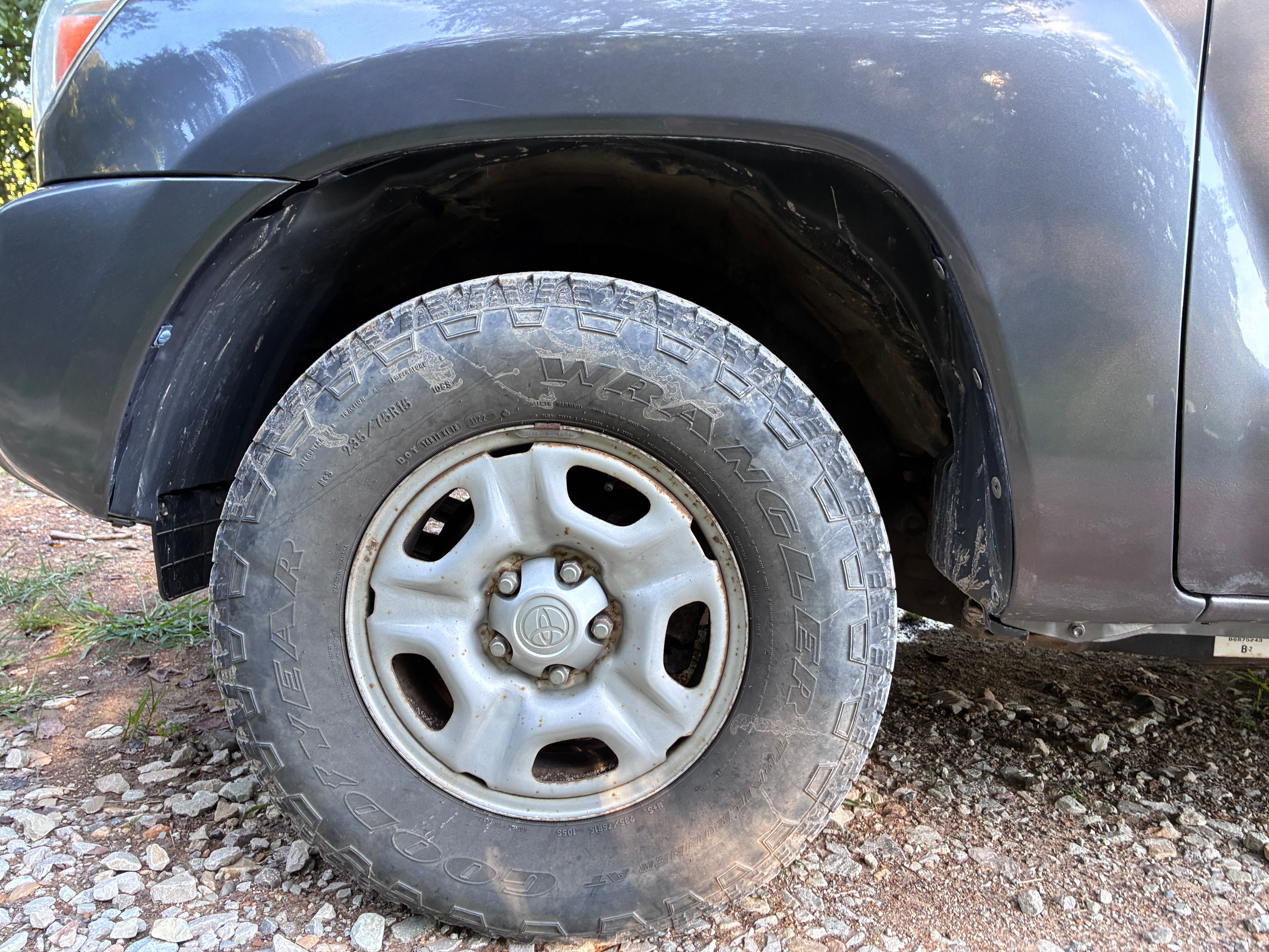 Used 2015 Toyota Tacoma 2WD Access Cab w/ SR5 Package image 22