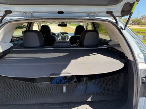 Used 2018 Subaru Crosstrek 2.0i Limited image 14