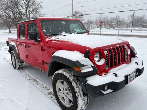 Used 2020 Jeep Gladiator Sport w/ Quick Order Package 24S image 12