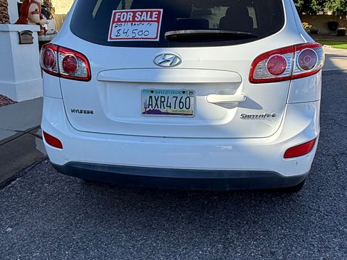 Used 2011 Hyundai Santa Fe GLS image 5