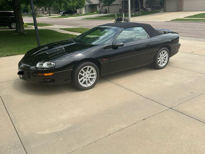 Used 2001 Chevrolet Camaro Z28 w/ SS Performance/Appearance Pkg