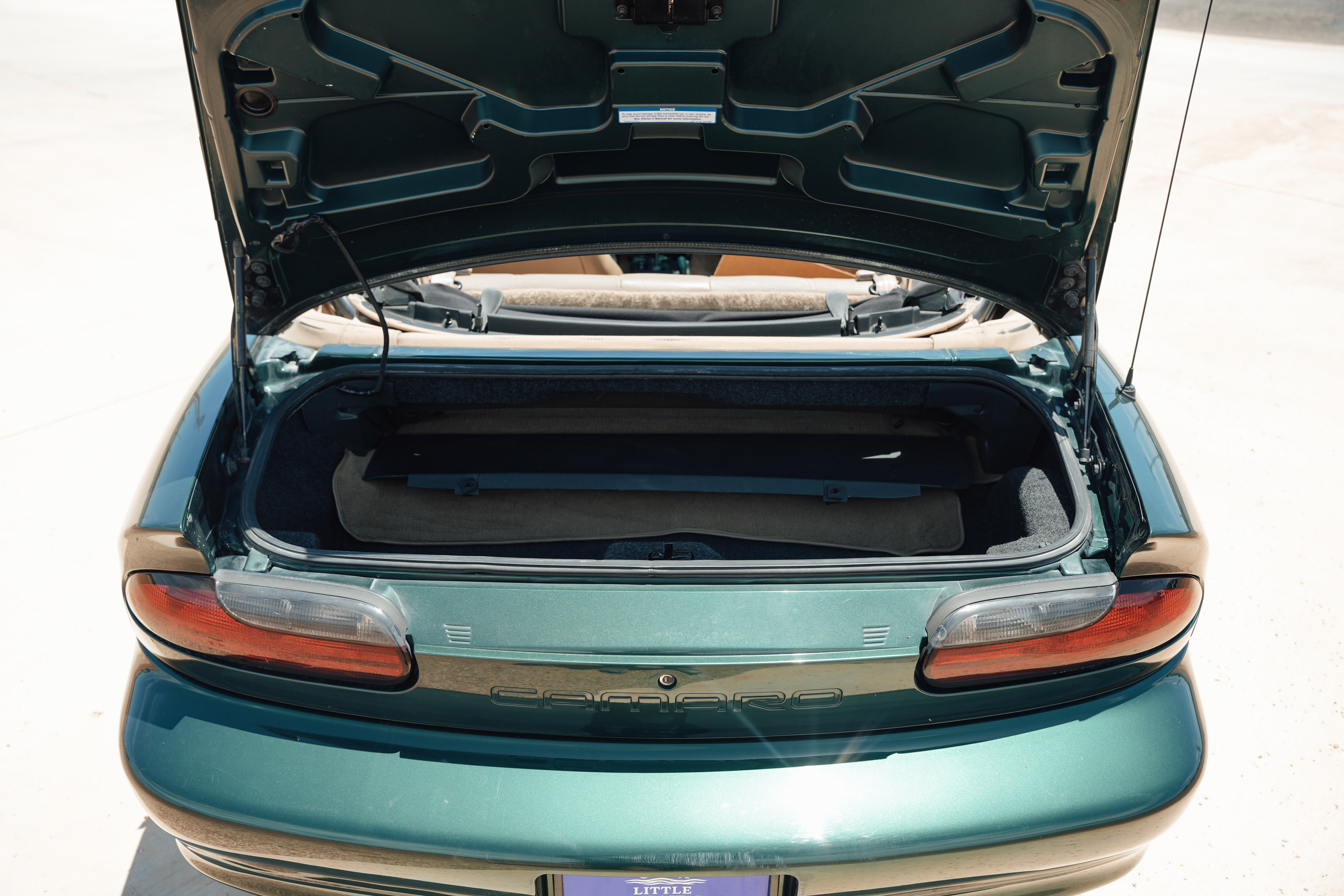 Used 1995 Chevrolet Camaro LT RWD image 9