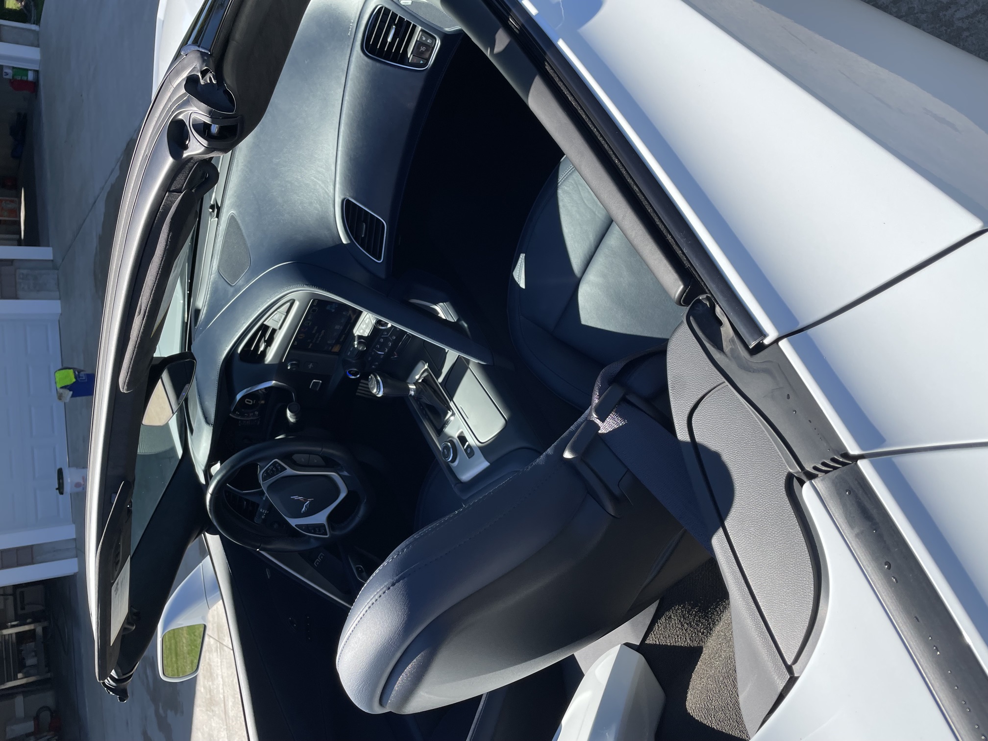 Used 2016 Chevrolet Corvette Stingray Convertible w/ 3LT Preferred Equipment Group RWD image 17