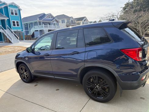 Used 2019 Honda Passport Sport image 1