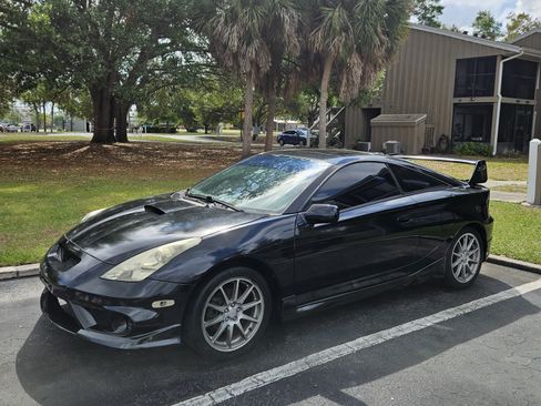 Used 2004 Toyota Celica GT-S FWD image 1