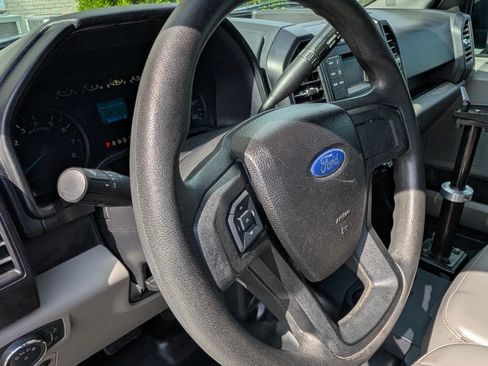 Used 2017 Ford F150 XL RWD image 11