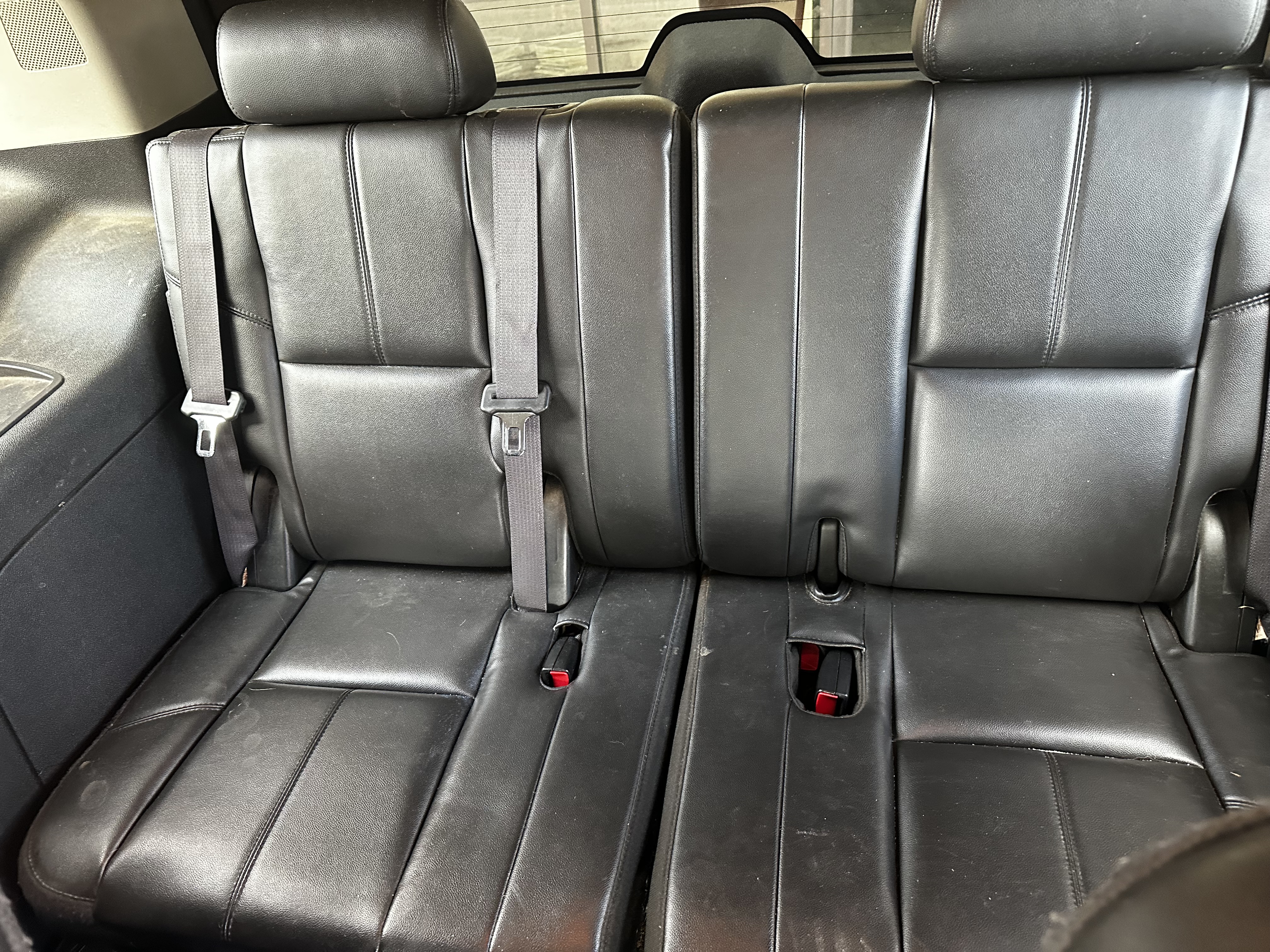 Used 2011 Chevrolet Tahoe LT RWD image 11