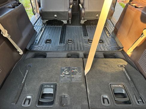 Used 2016 Kia Sedona SX Limited FWD image 11
