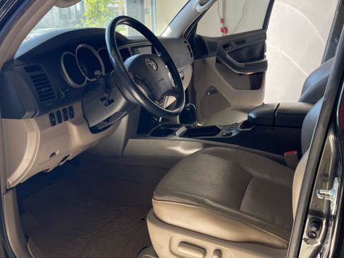 Used 2007 Toyota 4Runner Limited image 10