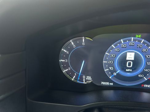 Used 2020 Cadillac Escalade ESV Platinum image 10