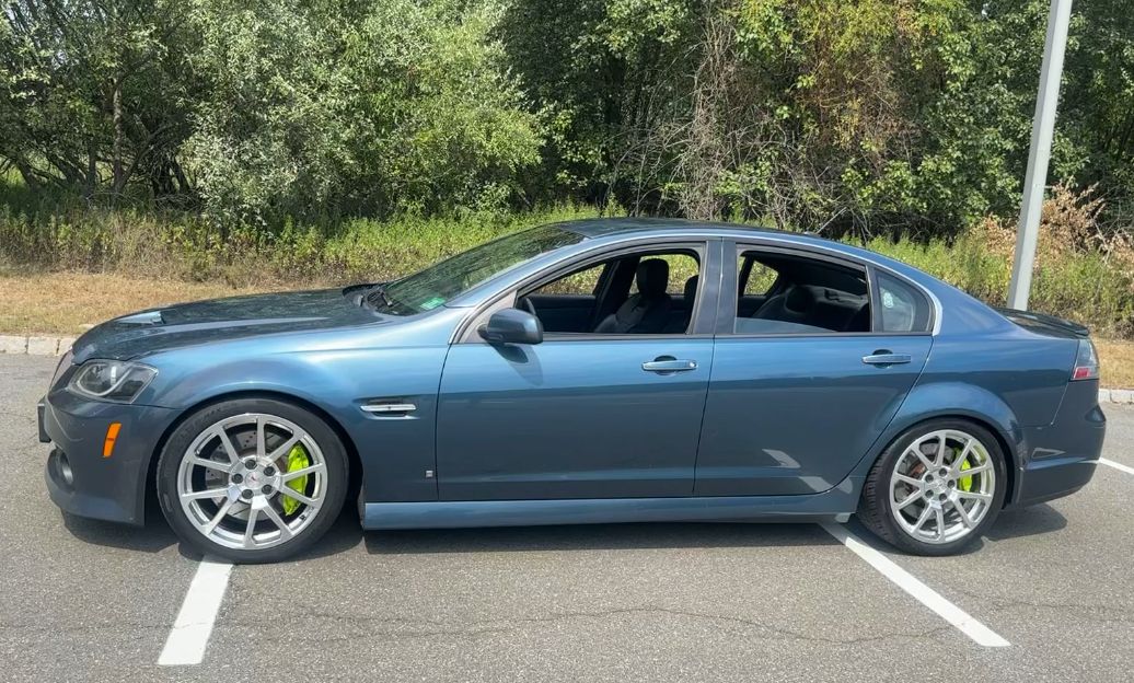 Used 2009 Pontiac G8 GT w/ Premium Package RWD image 27