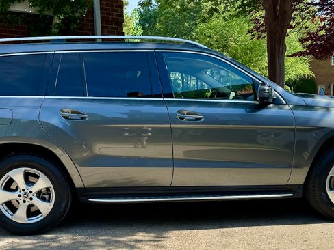 Used 2017 Mercedes-Benz GLS 450 4MATIC image 8