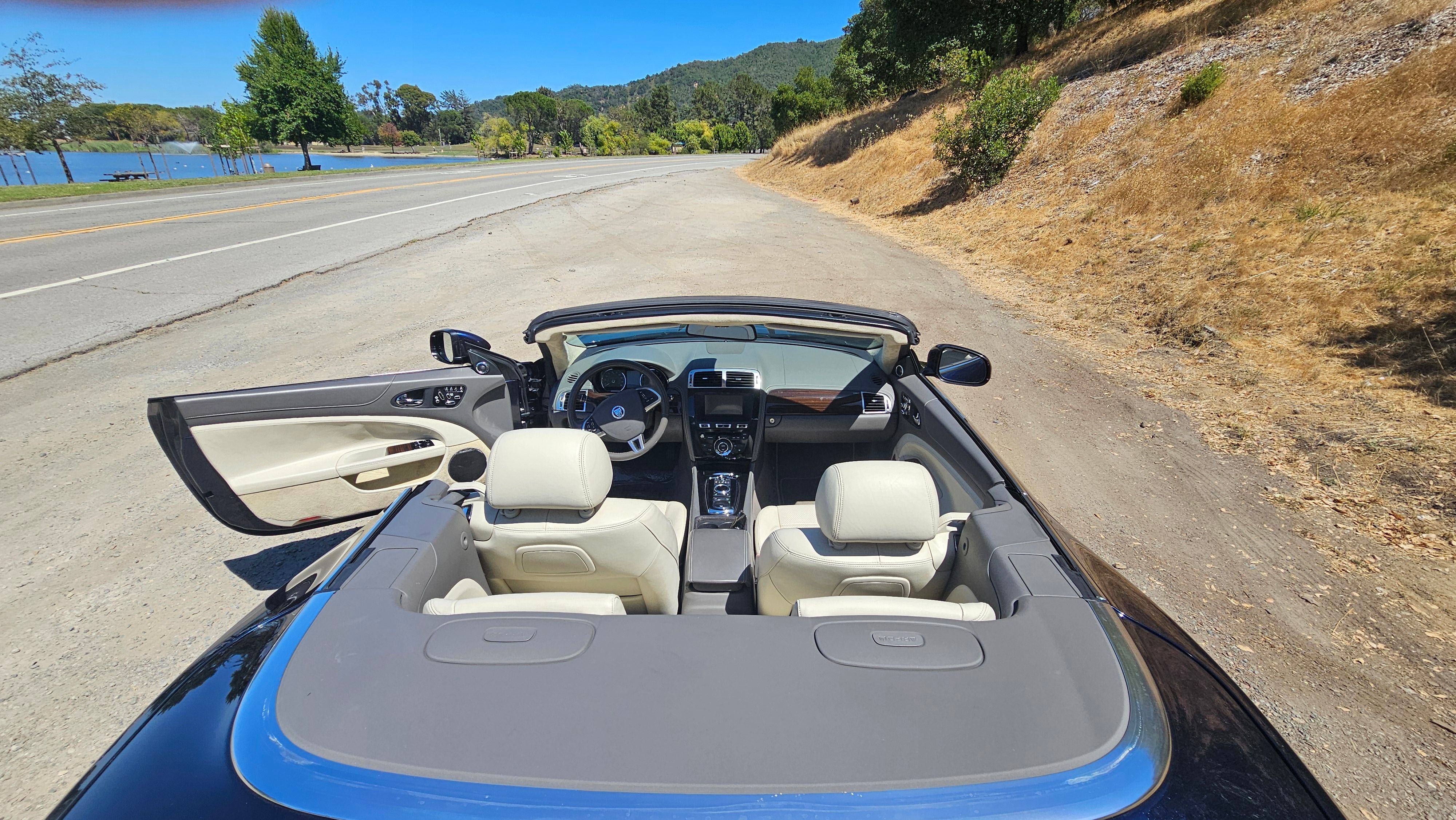 Used 2014 Jaguar XK Convertible RWD image 13