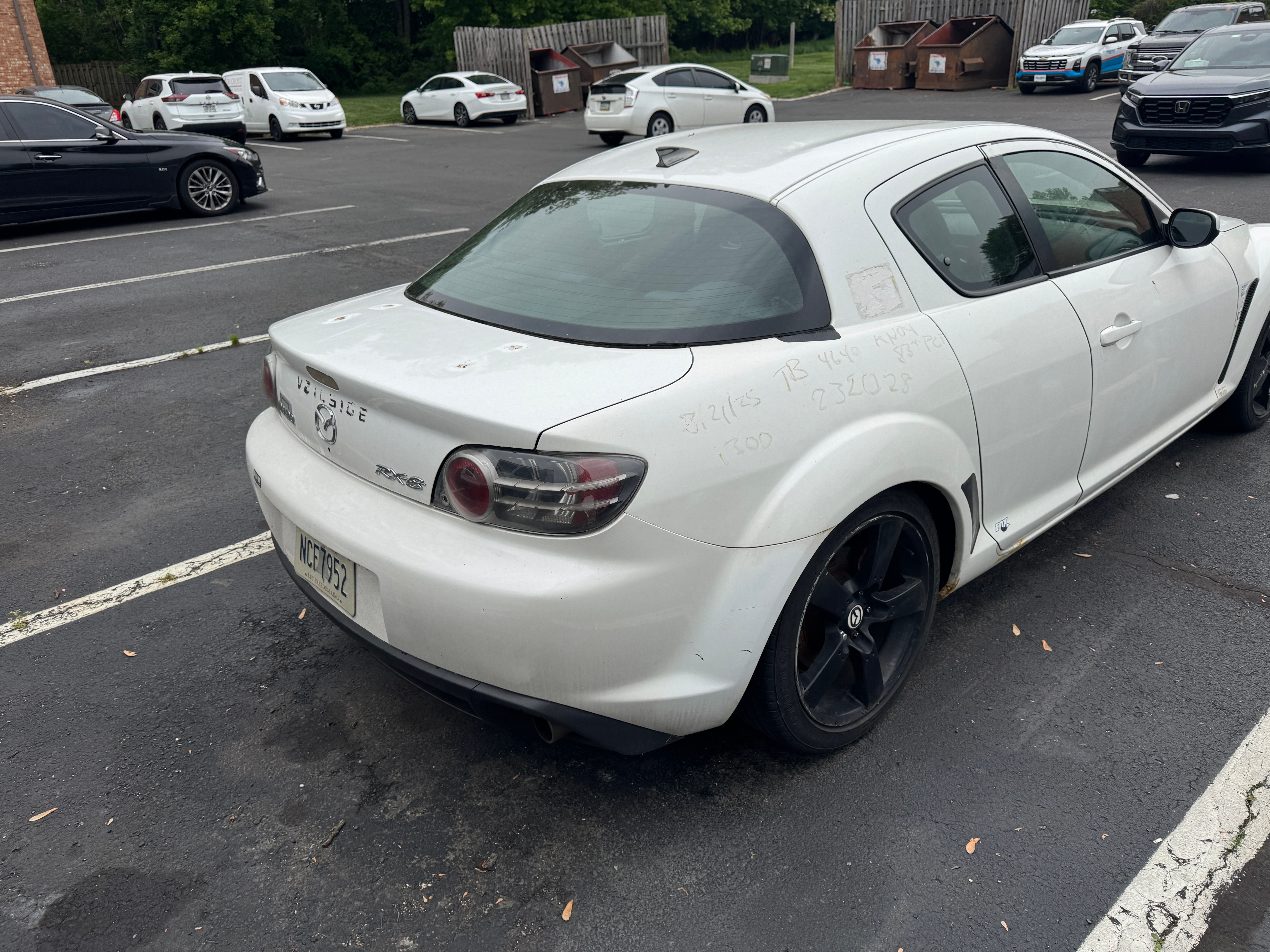 Used 2005 MAZDA RX-8 w/ AT Sport Pkg RWD image 5