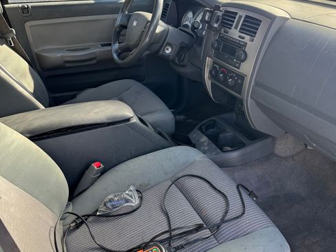 Used 2007 Dodge Dakota SLT image 18