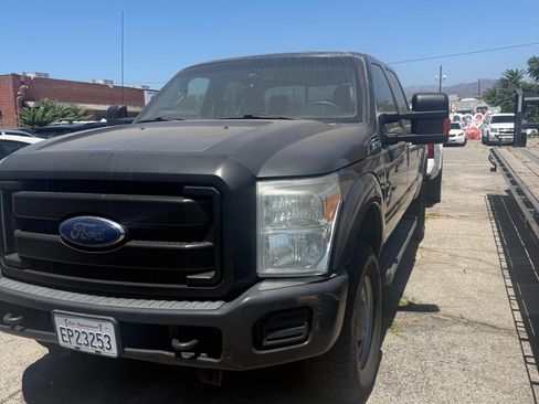 Used 2016 Ford F350 XL w/ Power Equipment Group image 2